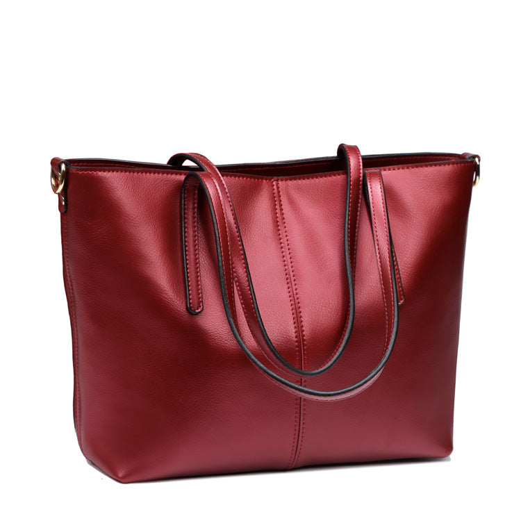 Althea - Ledertasche im Metall Look